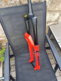 NOVÁ VIDLICE MARZOCCHI BOMBER Z1 29-170 GRIP 15x110 - 3