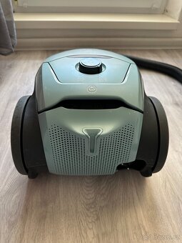 Vysavač Electrolux Pure D2.8 PD82-4MB - 3
