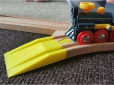 Vláčkodráha Brio Ikea Lidl koleje - rampa - 3