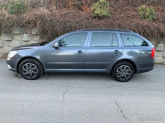 Škoda Octavia combi 1.6 TDi koupeno nové v ČR - 3