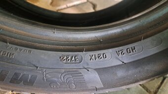 Prodám letní pneumatiky Michelin 205/55 R17 - 3