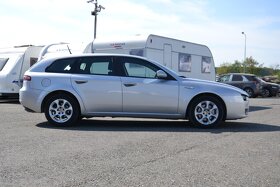 Alfa Romeo 159 2.0 JTDm 125Kw FACELIFT - 3
