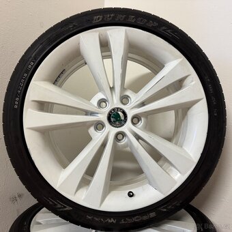 ŠKODA OCTAVIA RS 5x112 R18 ET51+LETNÍ 225/40R18 4m - 3