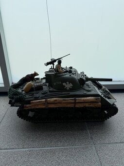 RC tank Sherman - 3