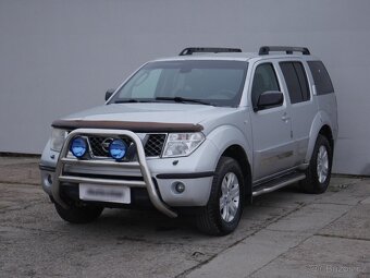 Nissan Pathfinder 2.5dCi , 128 kW nafta, 2005 - 3
