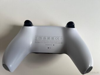Ovladač na Playstation 5 - 3