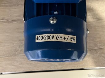 Třífázový elektromotor (Vybo 3-Phase asynchronous motor) - 3