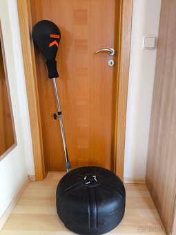 Boxovací hruška s tyčí a základnou - 3