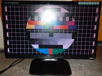 iiyama 22" ProLite E2208HDS - 3