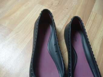 baleríny Crocs vel. W8    vel. 38 - 3