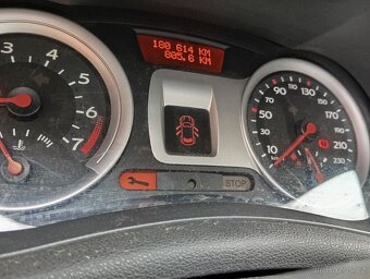 renault clio 2007 benzín - 3