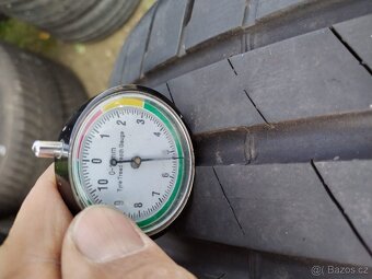 235/40/19 letni pneu BRIDGESTONE 235/40 R19 - 3