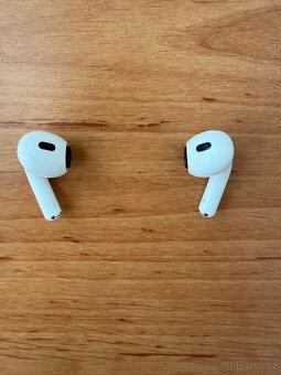 Apple AirPods Pro (2. generace) s MagSafe pouzdrem (USB-C) - - 3