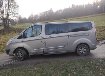Prodám Ford Tourneo Custom L2 9 míst - 3