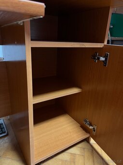 Prodám kvalitní herní stůl - 3