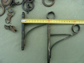 Staré mosazné záclonové díly - 3