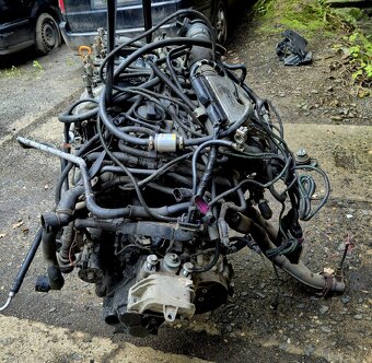 MOTOR 2.8 VR6 GALAXY AYL 150KW - 3