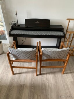 Dvě křesílka Po kompletní renovaci - 3