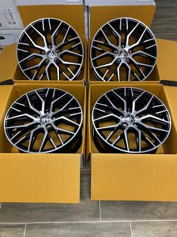 5x112 R18 MAM RS4 - 3
