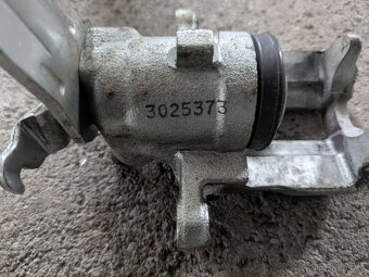 brzdový třmen a brzdič Lucas - 3