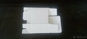 Krabice z lepenky, bílé, 80x79x40mm, jako nové - 3