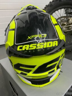 přilba na motorku - 3