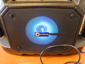 přenosný bluetooth reproduktor - 3
