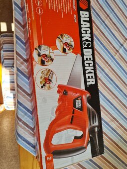 Univerzální pila Black&Decker + sada řezných plátů - 3