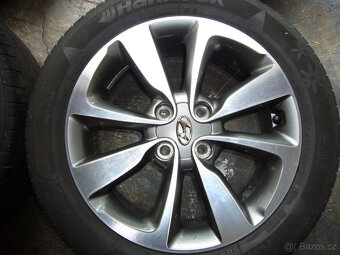 LETNÍ ALU KOLA orig.HYUNDAI 16" 4x100 6" et-50,stř.-54 - 3