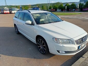 Prodám, vyměním Volvo V70 combi bifuel - 3