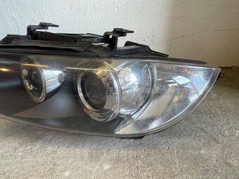 Levý přední světlo xenon Bmw e92 - 3