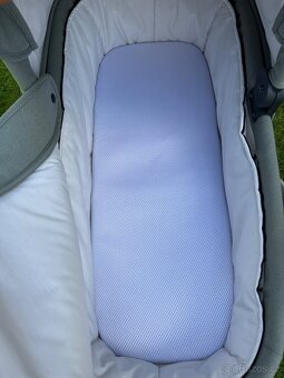 Kompletní kočárek Mutsy Nio + vajíčko Cybex - 3