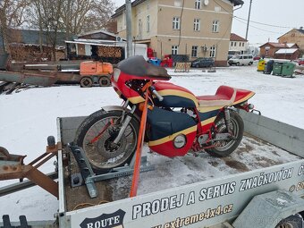 Honda CB 550 FOUR okruhovy special - dily - 3