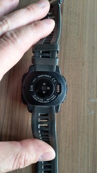 Chytré hodinky Garmin Instinct černé - 3