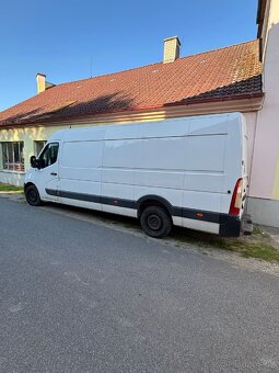 Renault Master 2.3 dCi, r.v. 11/2018 – se spaním
- 3