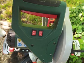 Pokosová pila Metabo KGS 216 M - 3