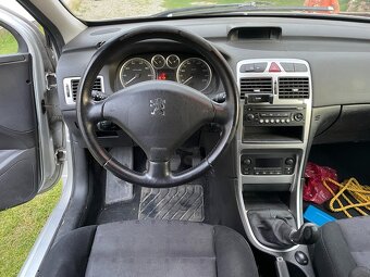 Peugeot 307 LPG nepojízdný - 3