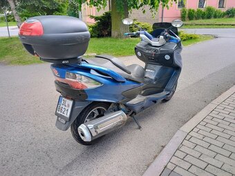Suzuki Burgman 400 - 3