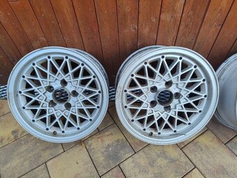 5x110 r15 - 3