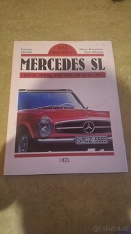 Mercedes Benz Knihy - 3