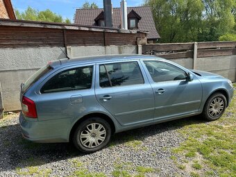 Prodám Škoda Octavia 2 facelift 2.0 tdi 103kw - 3