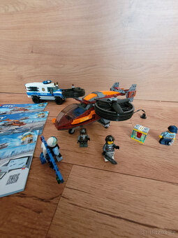 LEGO City 60209 Letecká policie a loupež diamantu - 3