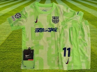 Raphinha #11 dres FCB green Travis Scott - 3
