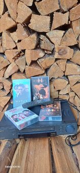 Videorekordér Toshiba v828g a VHS kazety - 3