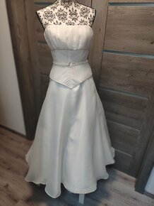 Krásné svatební šaty vel. 38 - 3