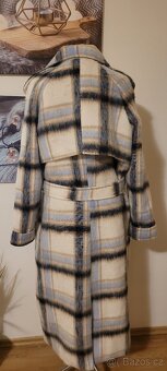 Dlouhý zimní kabát - 3