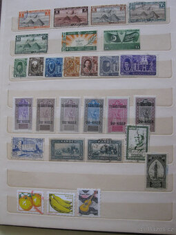 Album známky Afrika  , Pérové desky s listy Slovensko . - 3