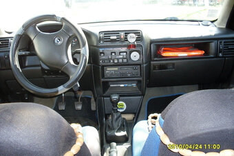 OPEL VECTRA A 1,7D - 3