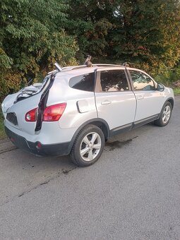 Nissan Qashqai 2.0i 16V - 3