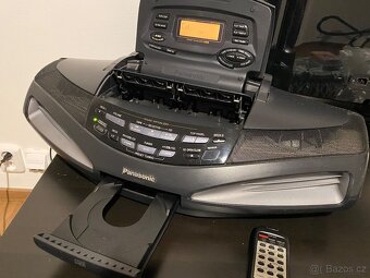 přehrávač PANASONIC - 3